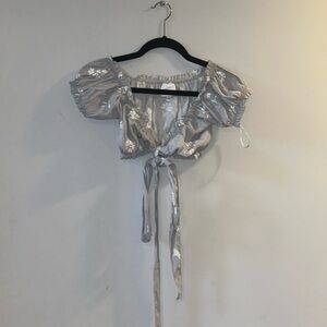 size small cropped blouse with white flowers color grey